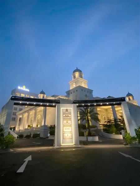 Sutasoma Hotel Джакарта Екстер'єр фото