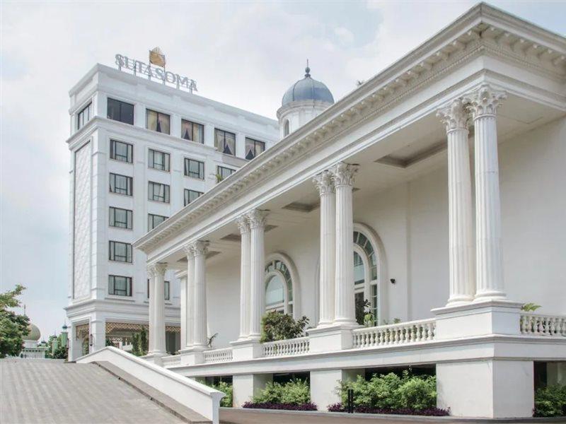 Sutasoma Hotel Джакарта Екстер'єр фото