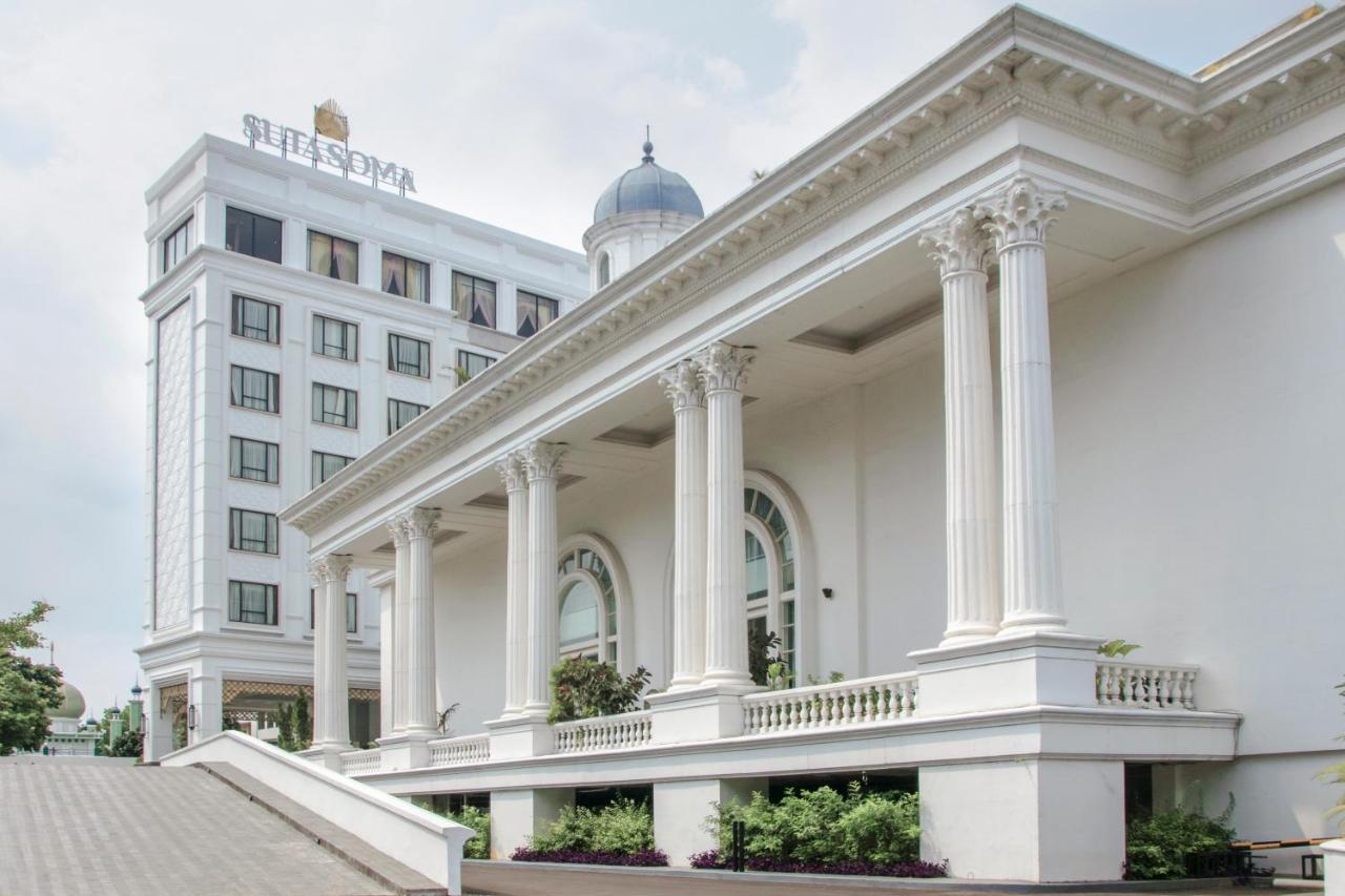 Sutasoma Hotel Джакарта Екстер'єр фото